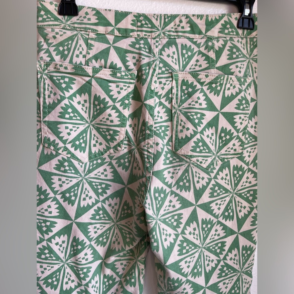 We The Free Green & Beige Geometric Boot Cut Pants Size 27 - Picture 11 of 11